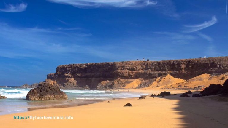 Visita la Playa Esquinzo en Fuerteventura.
