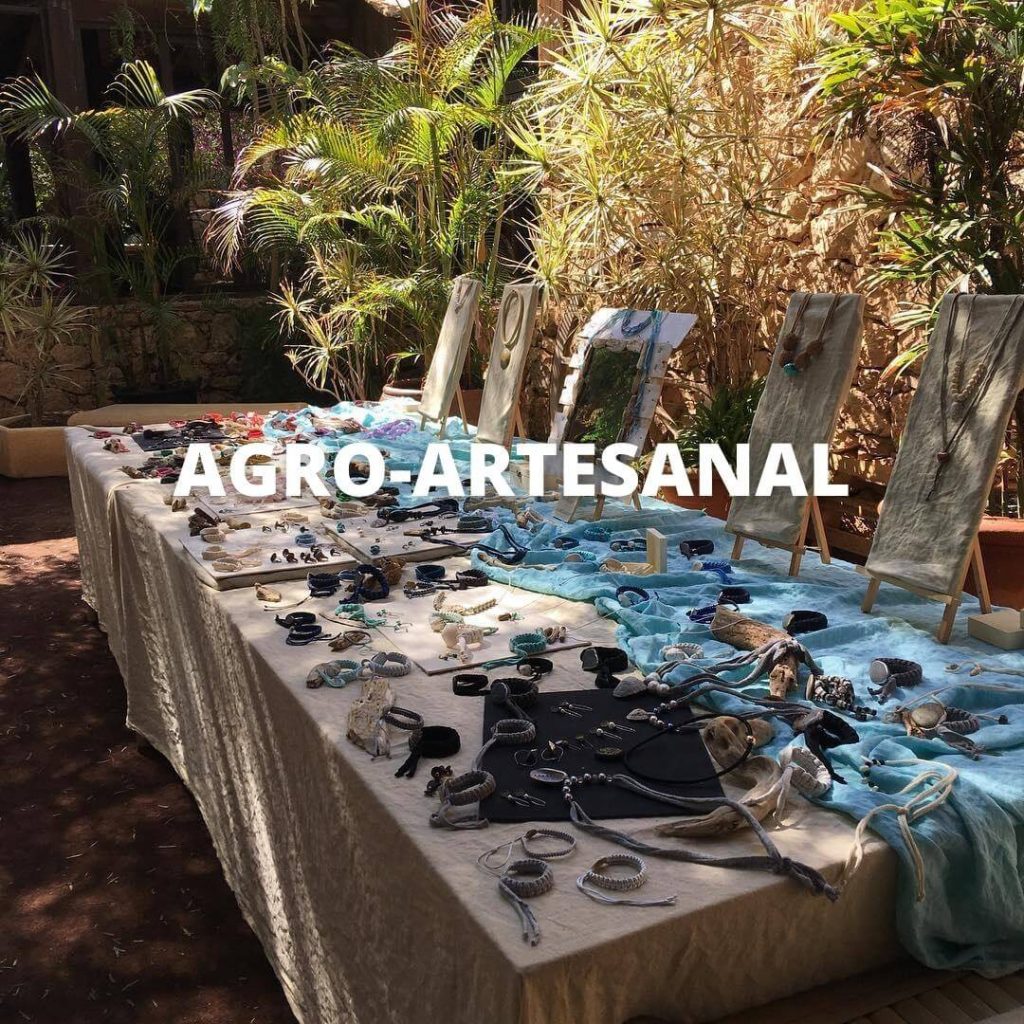 Enlace para ver el mercado artesanal Argo - Artesanal en Oasis Park.