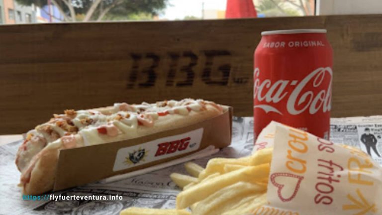 Perrito Especial con papas fritas y Coca-Cola en BBG 417.